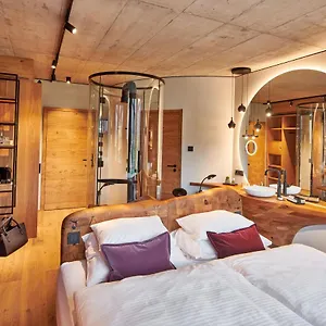 3* Hotel Boutique-hotel Lartor